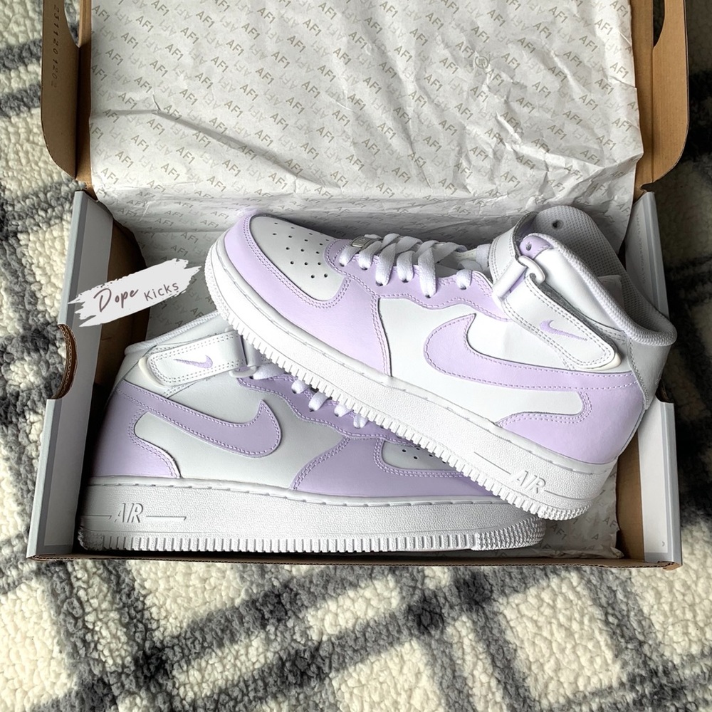 💜Custom Lilac Purple Air Force 1 Mids🤍